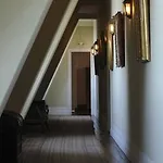Chateau De 4*