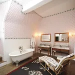 Hotel Chateau De