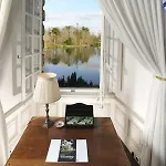 호텔 Chateau De 4*