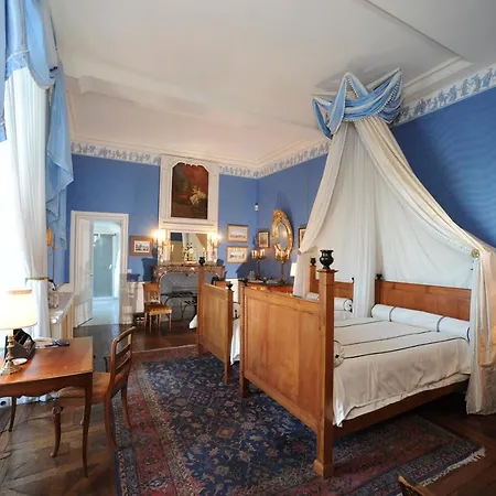 Chateau De Canisy