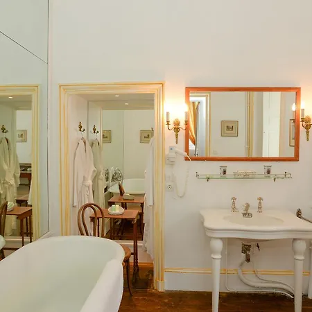 Chateau De Hotel Canisy