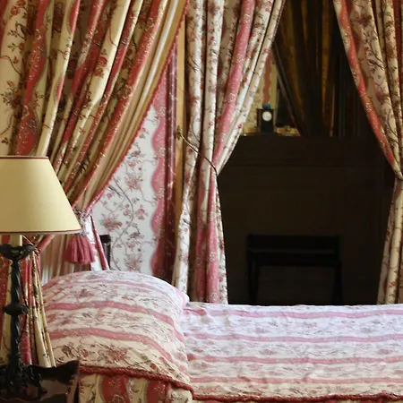 Chateau De 4*